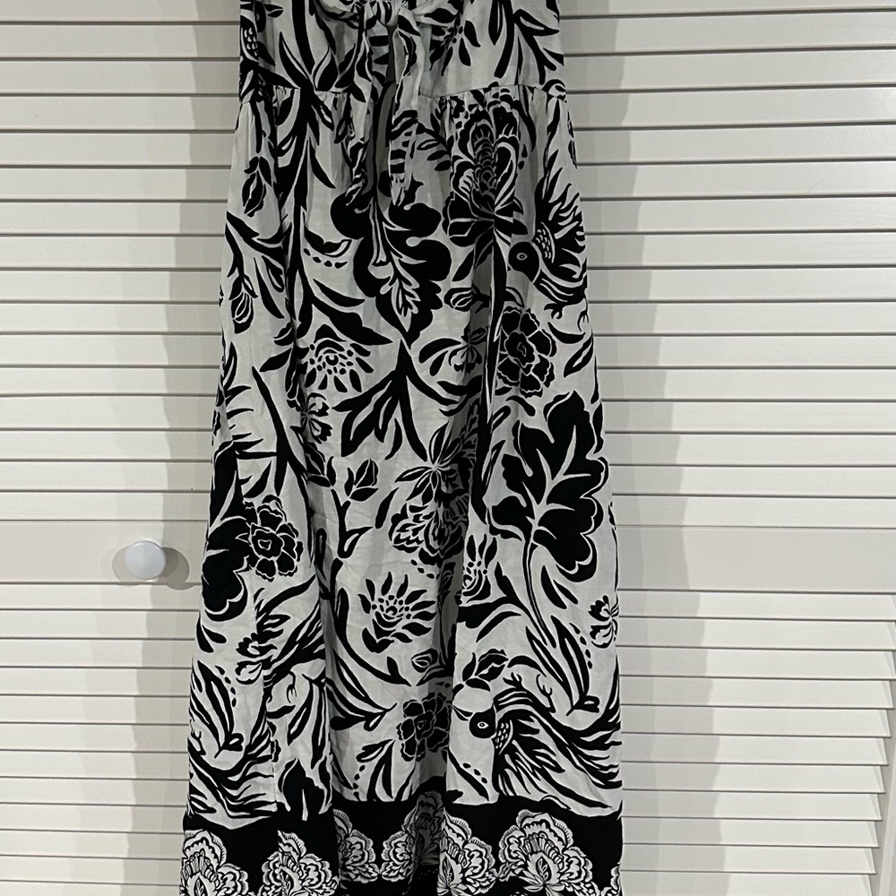 Knox Rose Black and White Floral Midi Dress